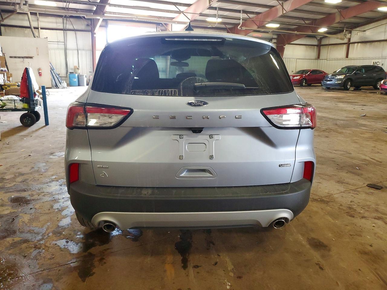 2022 Ford Escape Se - Фото 6