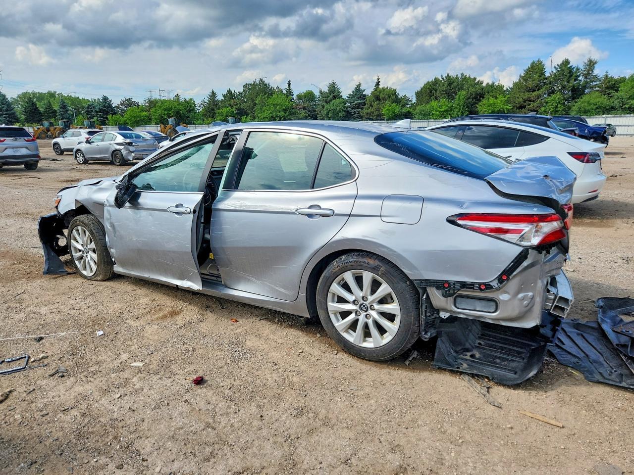2019 Toyota Camry Le - Image 2