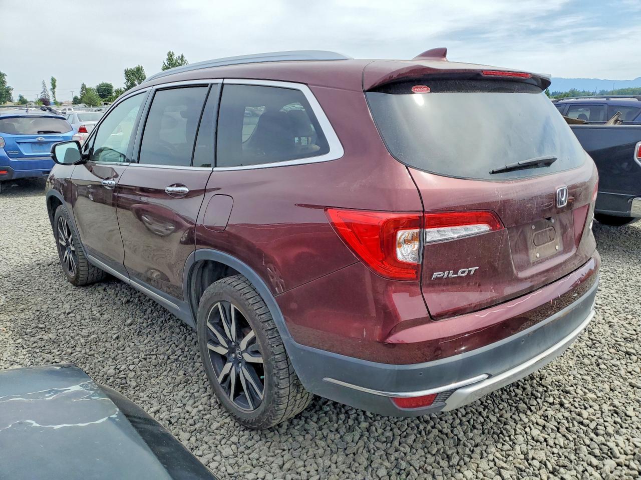 2021 Honda Pilot Touring - Фото 2