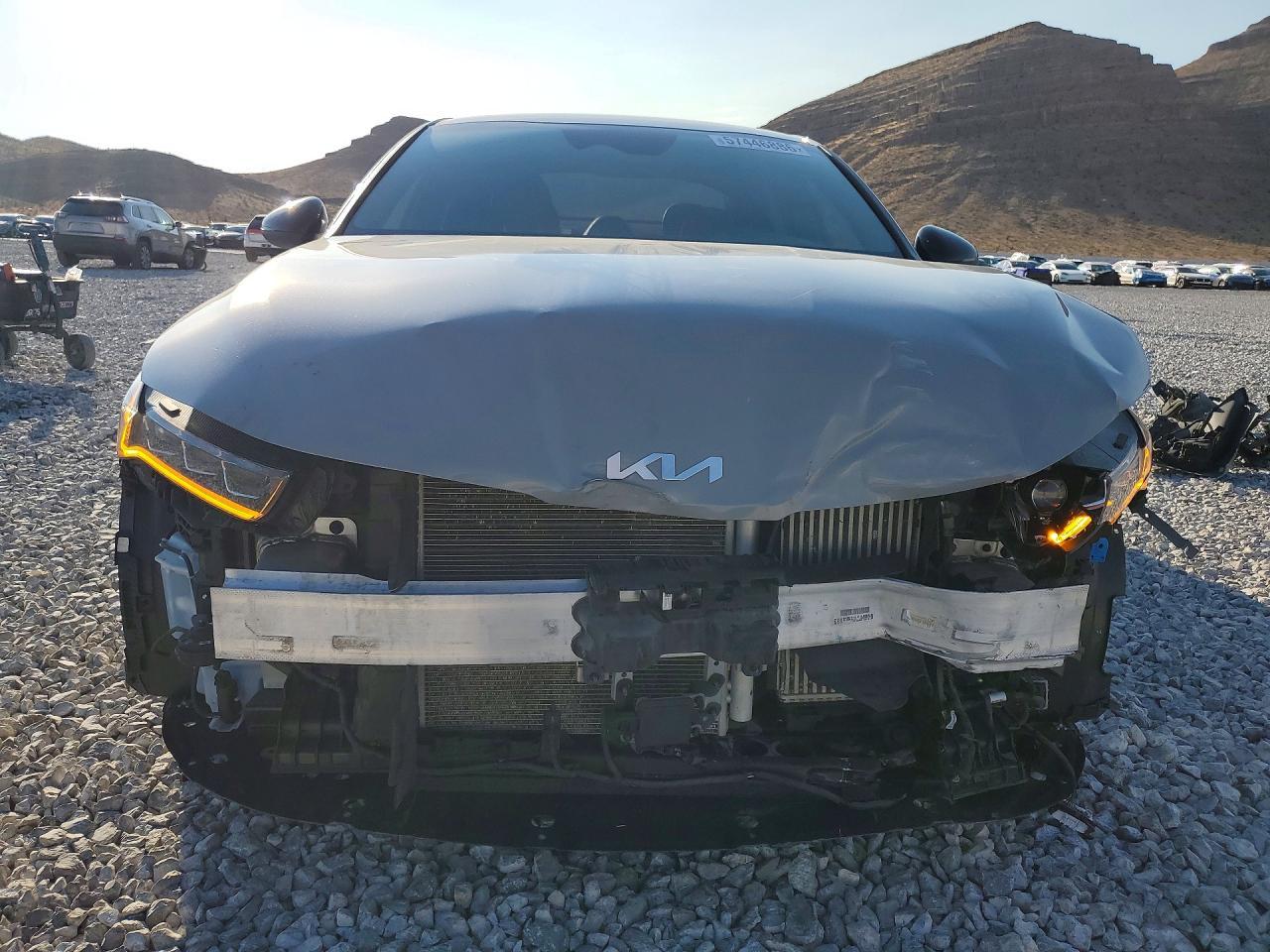 2024 Kia K5 Gt Line - Image 5