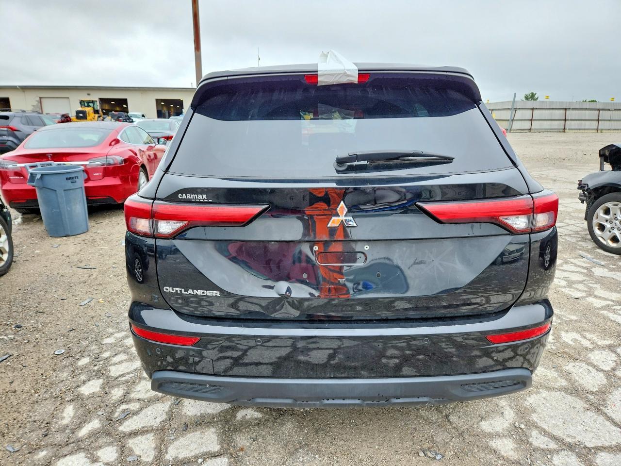 2023 Mitsubishi Outlander Es - Image 6