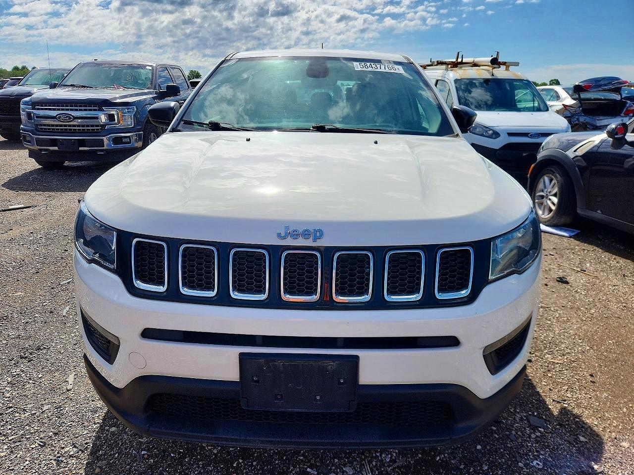 2018 Jeep Compass Sport - Фото 5