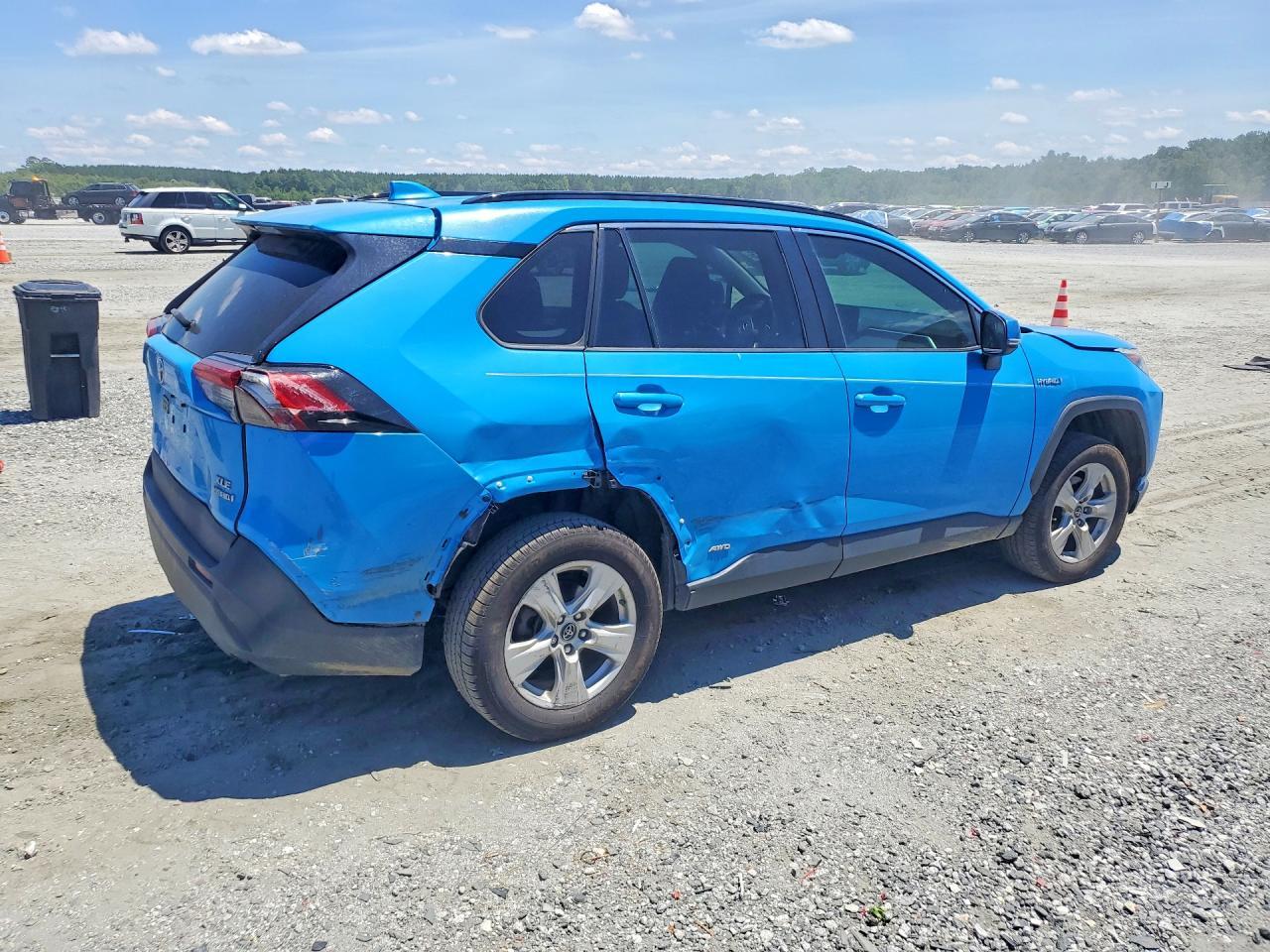 2019 Toyota Rav4 Hybrid Xle - Image 3
