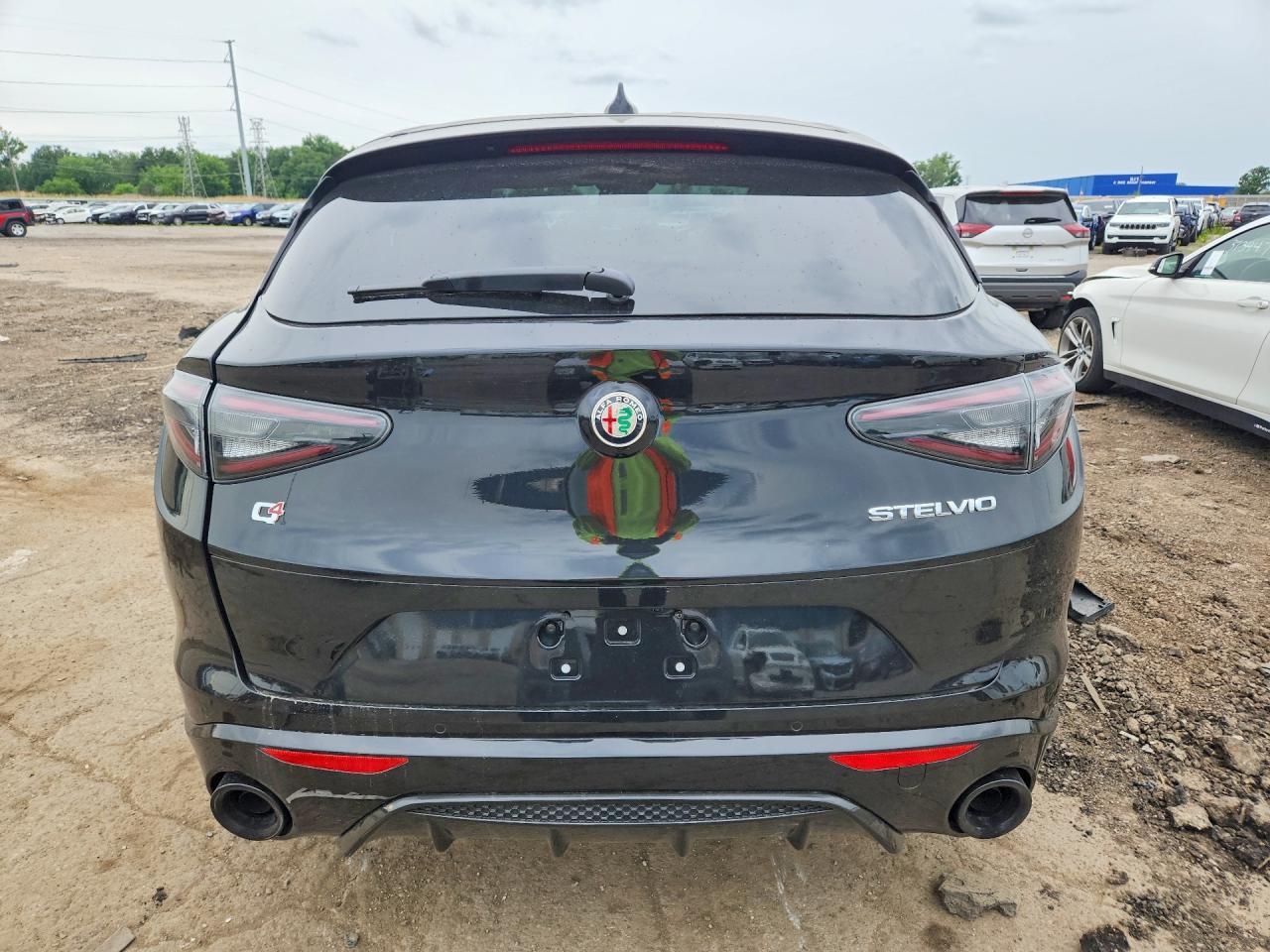 2025 Alfa Romeo Stelvio Base - Фото 6