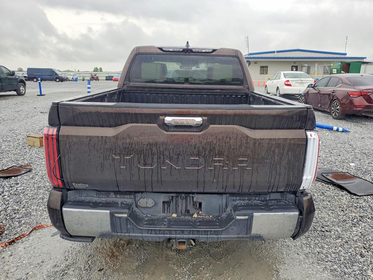 2022 Toyota Tundra 1794 Edition - Фото 6