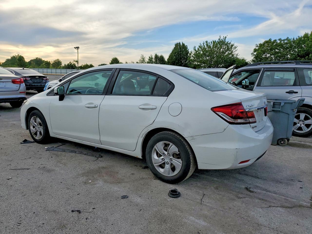 2015 Honda Civic Lx - Фото 2
