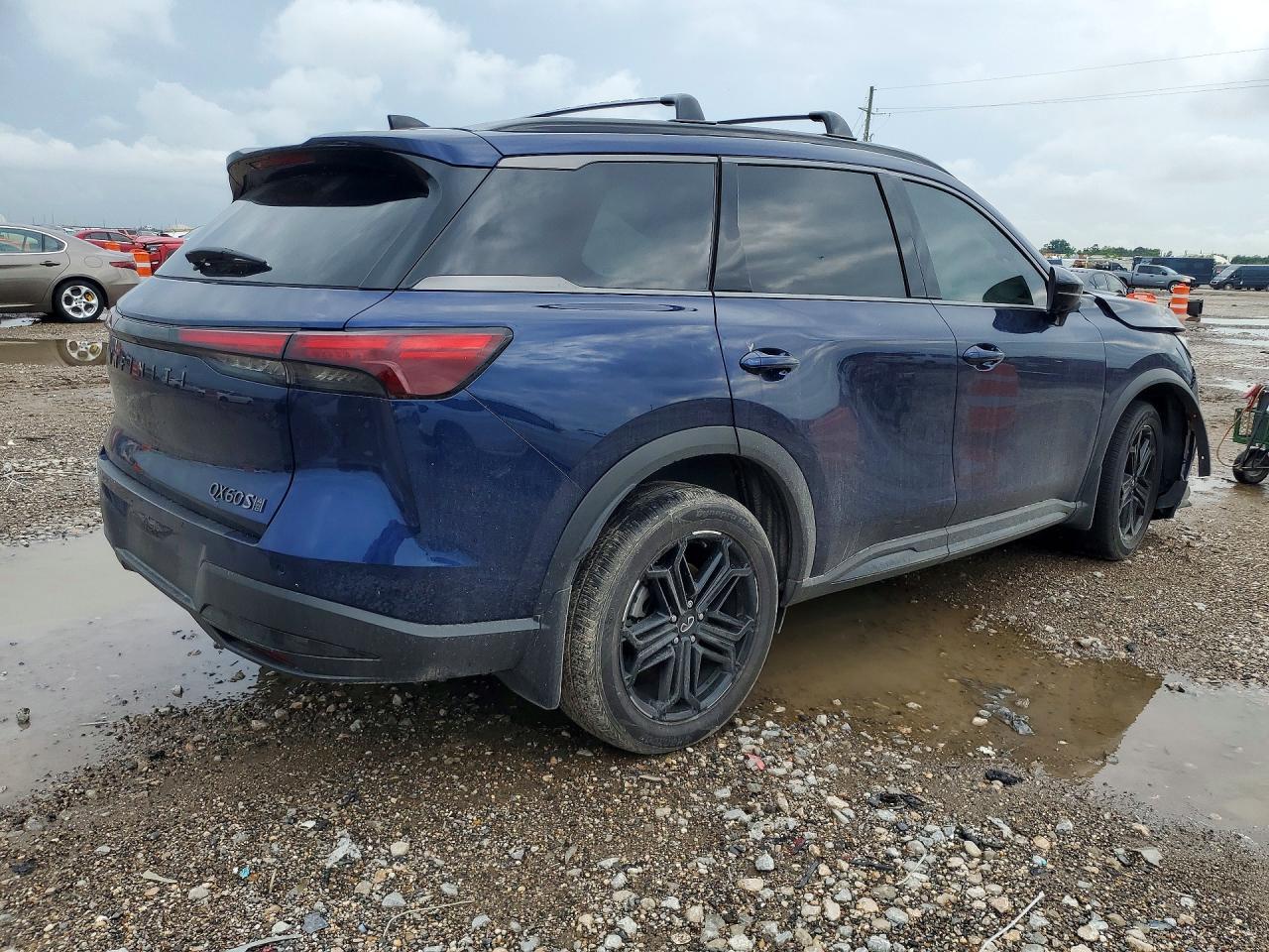 2026 Infiniti Qx60 Sport - Image 3