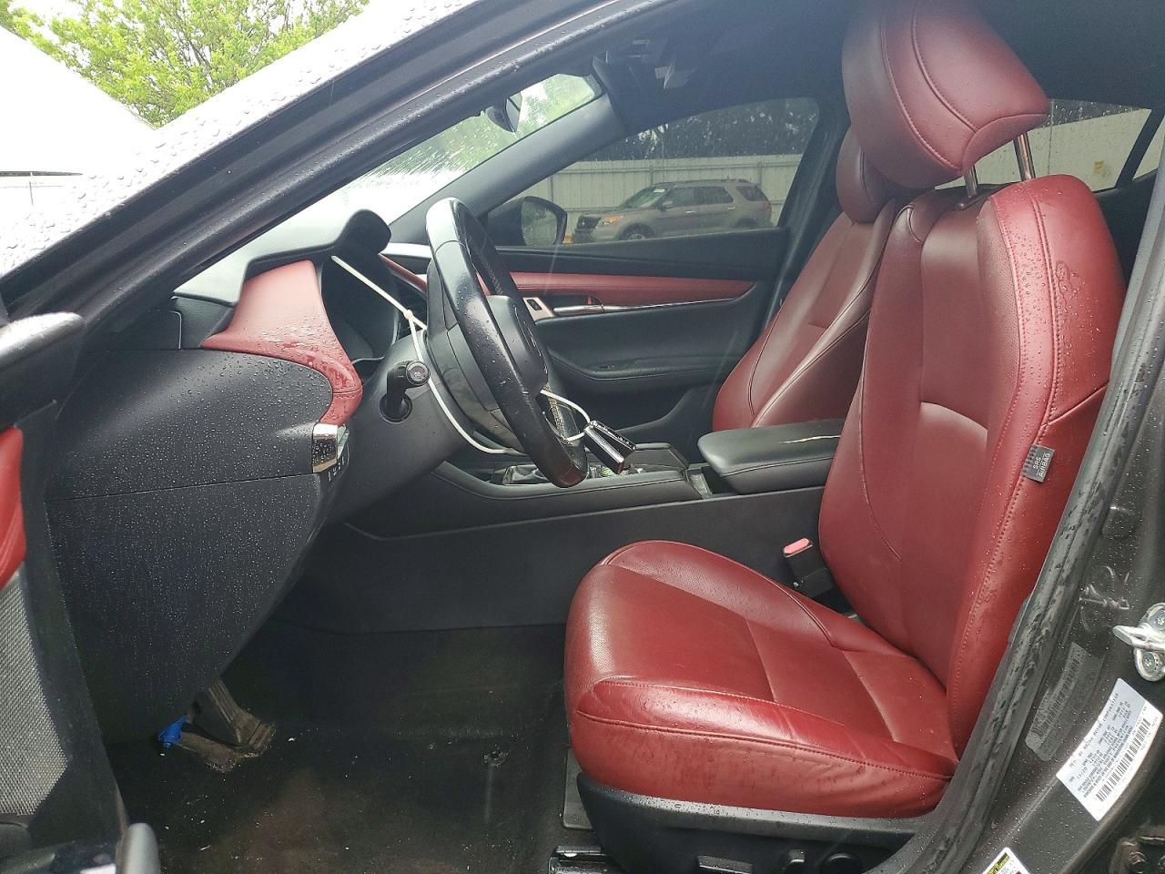 2021 Mazda 3 Premium Plus - Фото 7