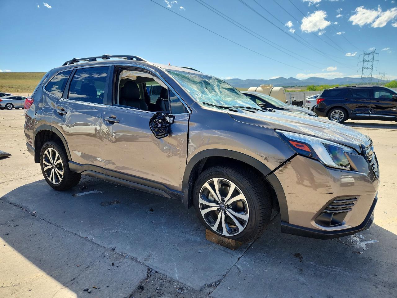 2022 Subaru Forester Limited - Image 4