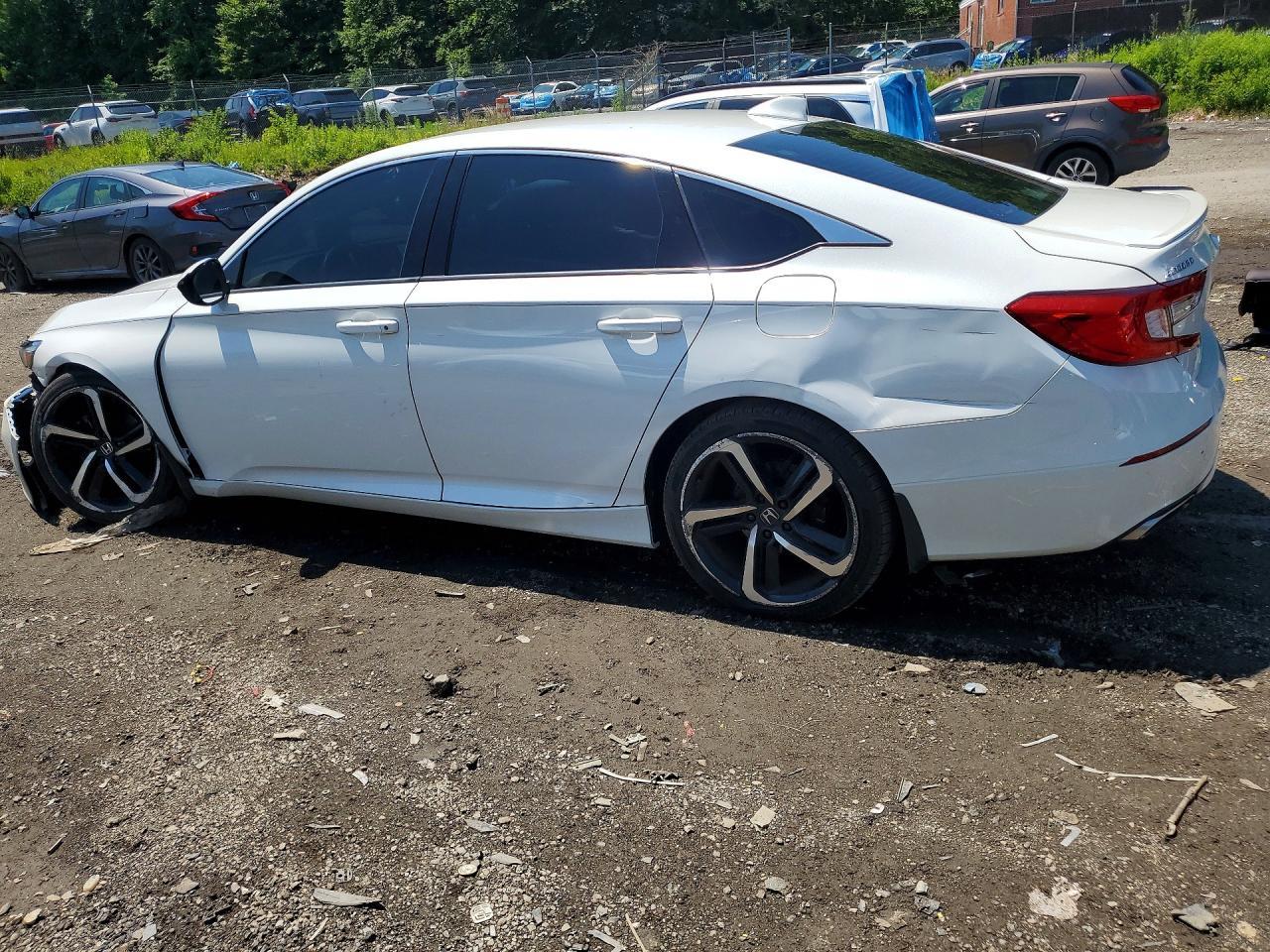 2019 Honda Accord Sport - Фото 2