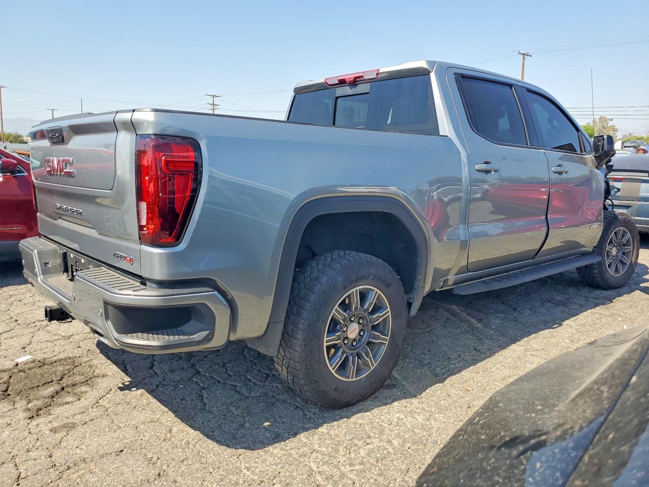 2025 GMC Sierra K1500 At4 - Image 3
