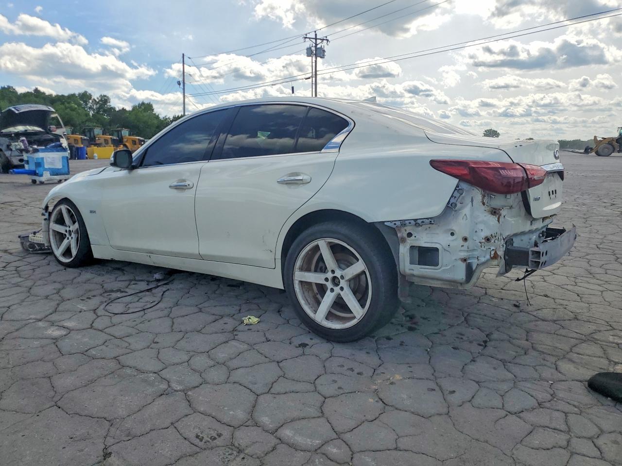 2019 Infiniti Q50 3.0T Luxe - Image 2