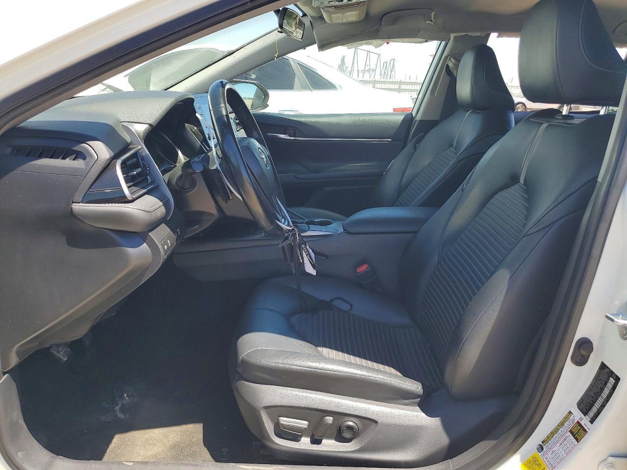 2021 Toyota Camry Se - Фото 7