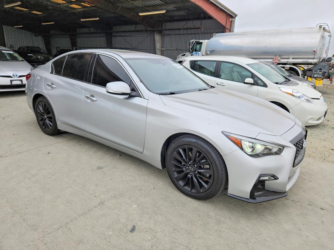 2019 Infiniti Q50 3.0T Luxe - Фото 4