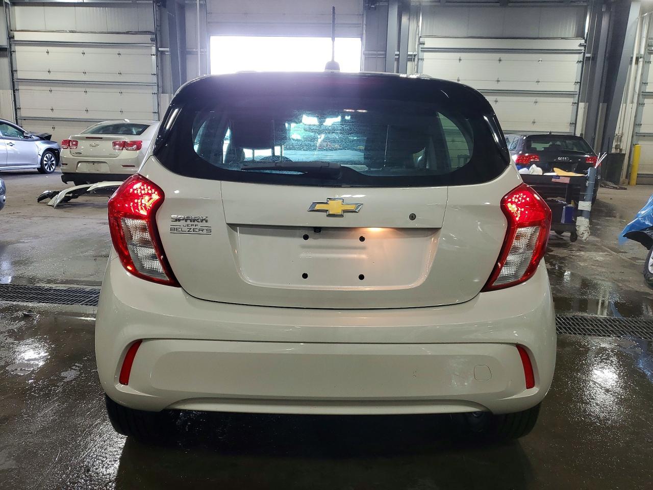 2019 Chevrolet Spark Ls - Фото 6