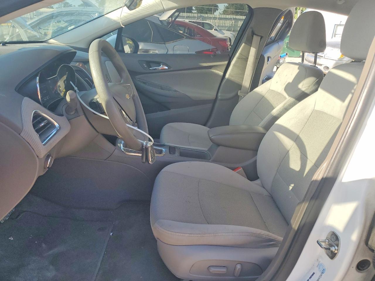 2017 Chevrolet Cruze Lt - Image 7