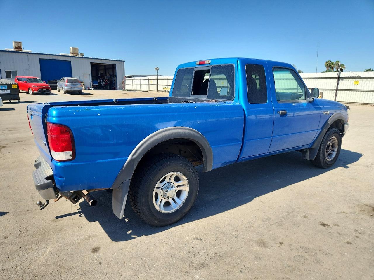 2000 Ford Ranger Super Cab - Image 3