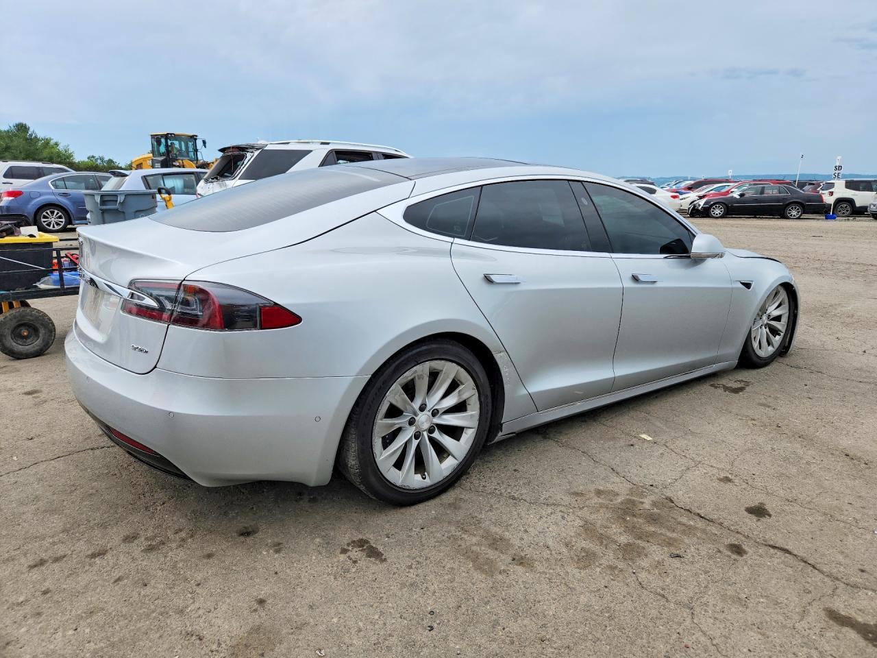 2017 Tesla Model S - Фото 3