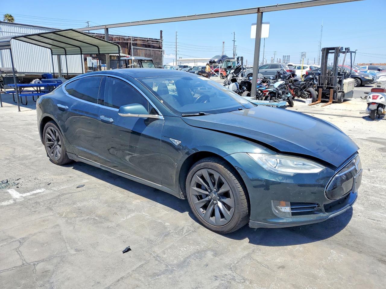 2013 Tesla Model S - Фото 4