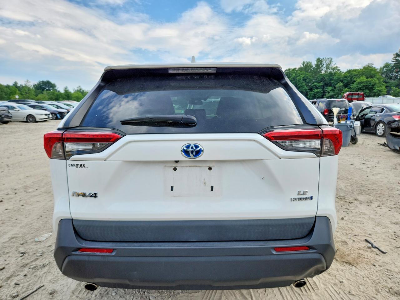 2020 Toyota Rav4 Le - Фото 6