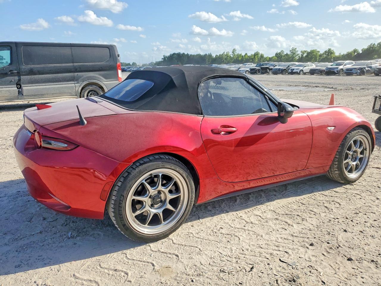 2021 Mazda Mx-5 Miata Sport - Image 3