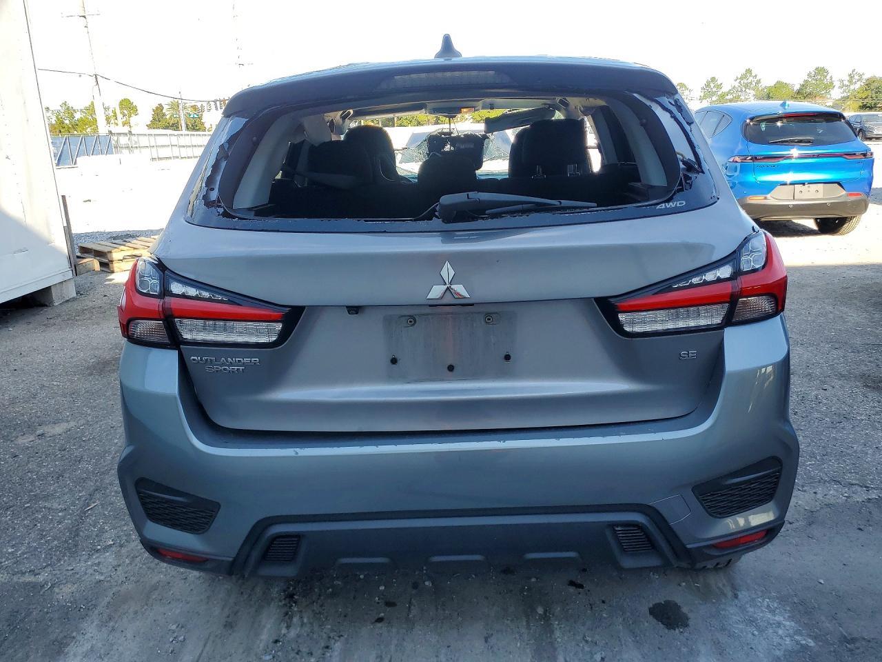 2021 Mitsubishi Outlander Sport Es - Image 6