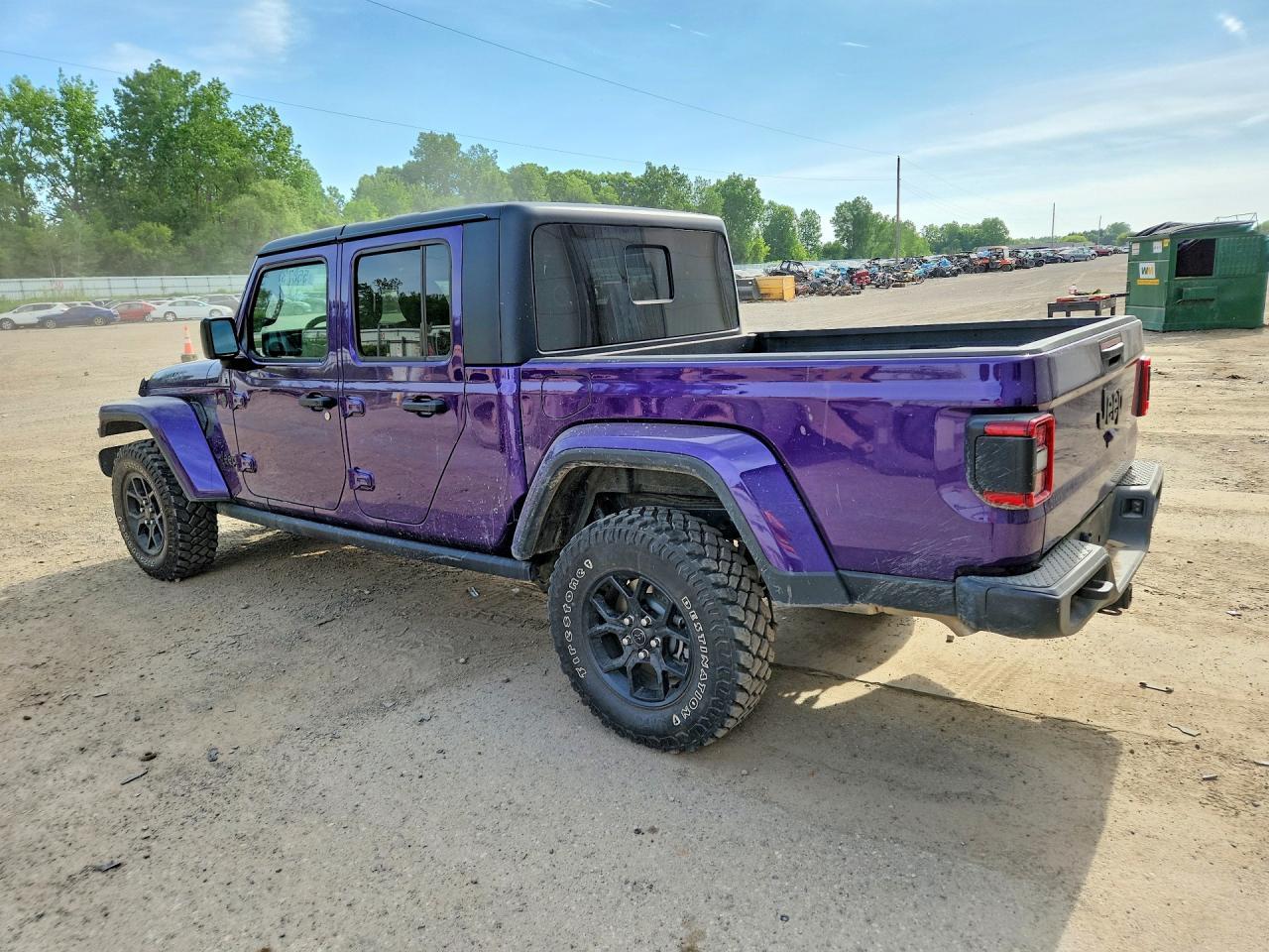 2026 Jeep Gladiator Sport - Image 2