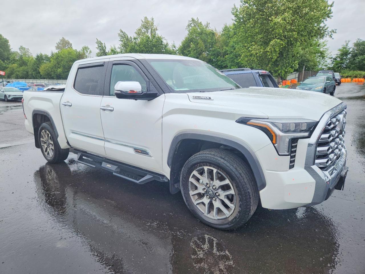 2025 Toyota Tundra 1794 Edition Hv - Image 4