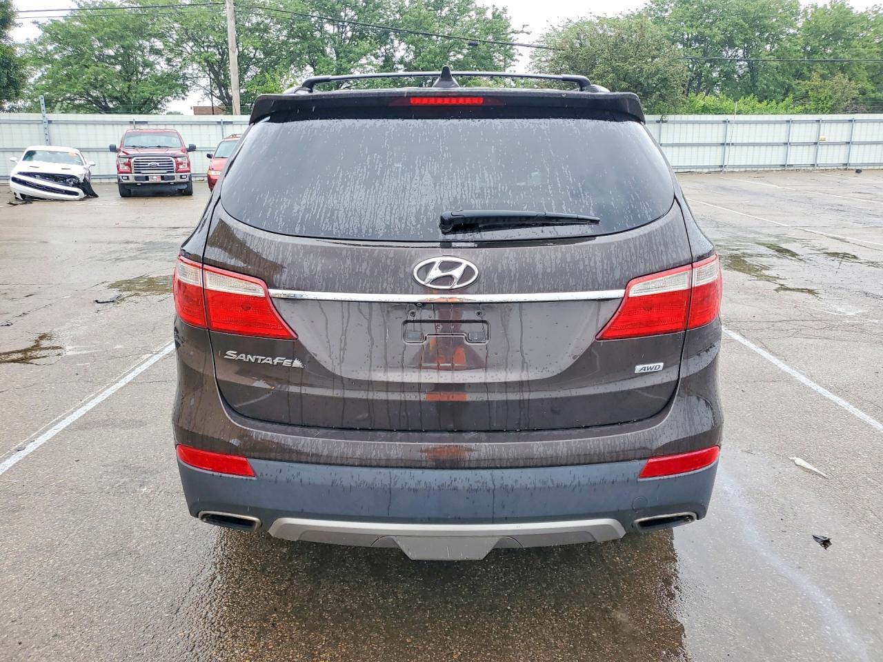 2016 Hyundai Santa Fe Se - Image 6
