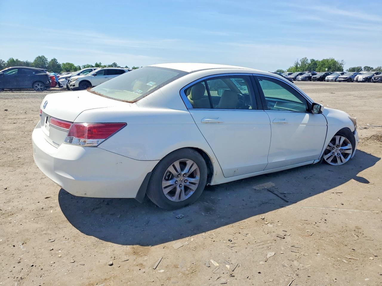 2011 Honda Accord Se - Image 3