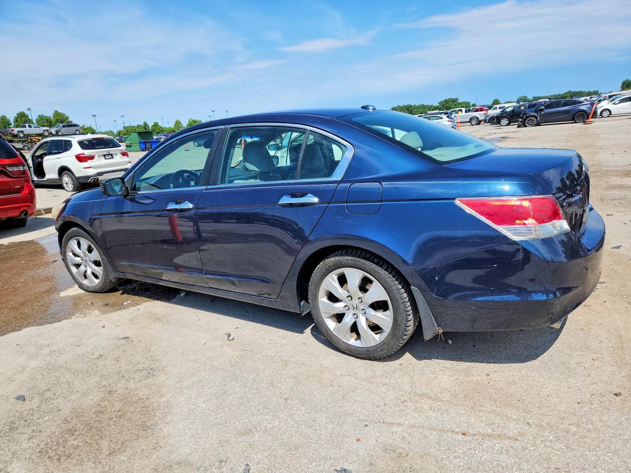 2010 Honda Accord Exl - Фото 2