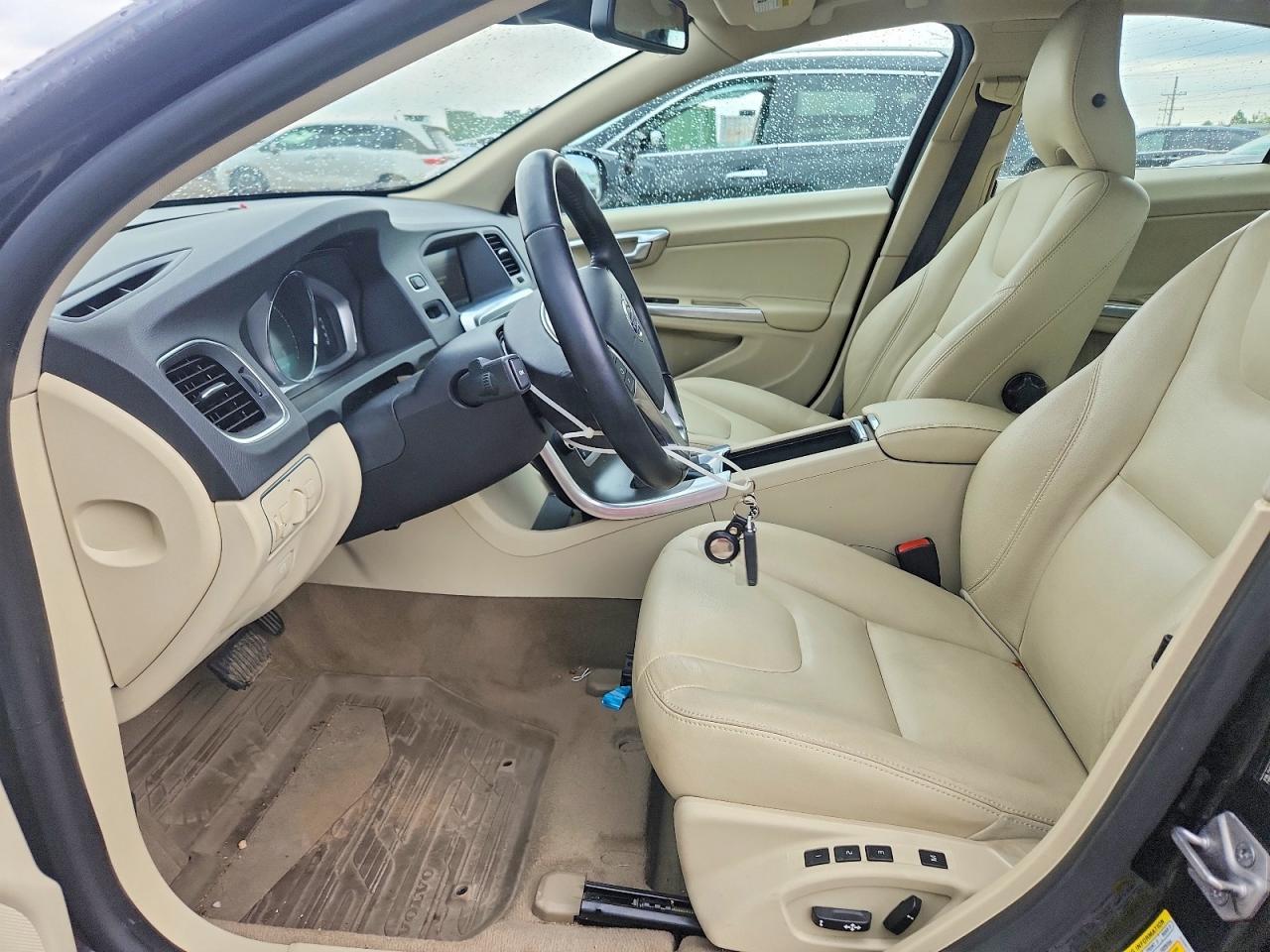 2015 Volvo S60 Premier - Фото 7