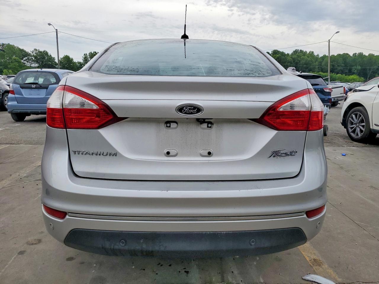 2018 Ford Fiesta Titanium - Фото 6