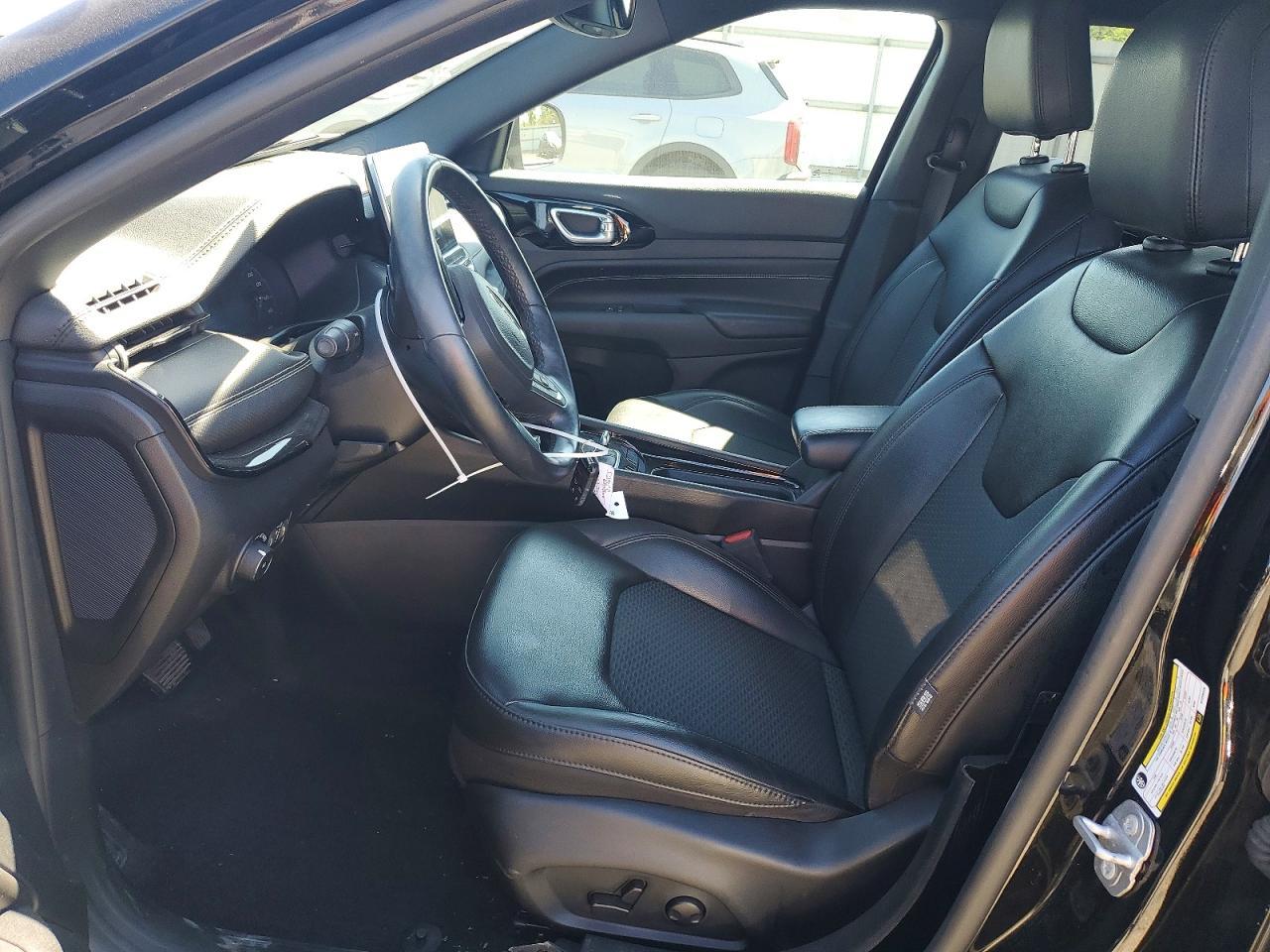 2022 Jeep Compass Latitude - Фото 7