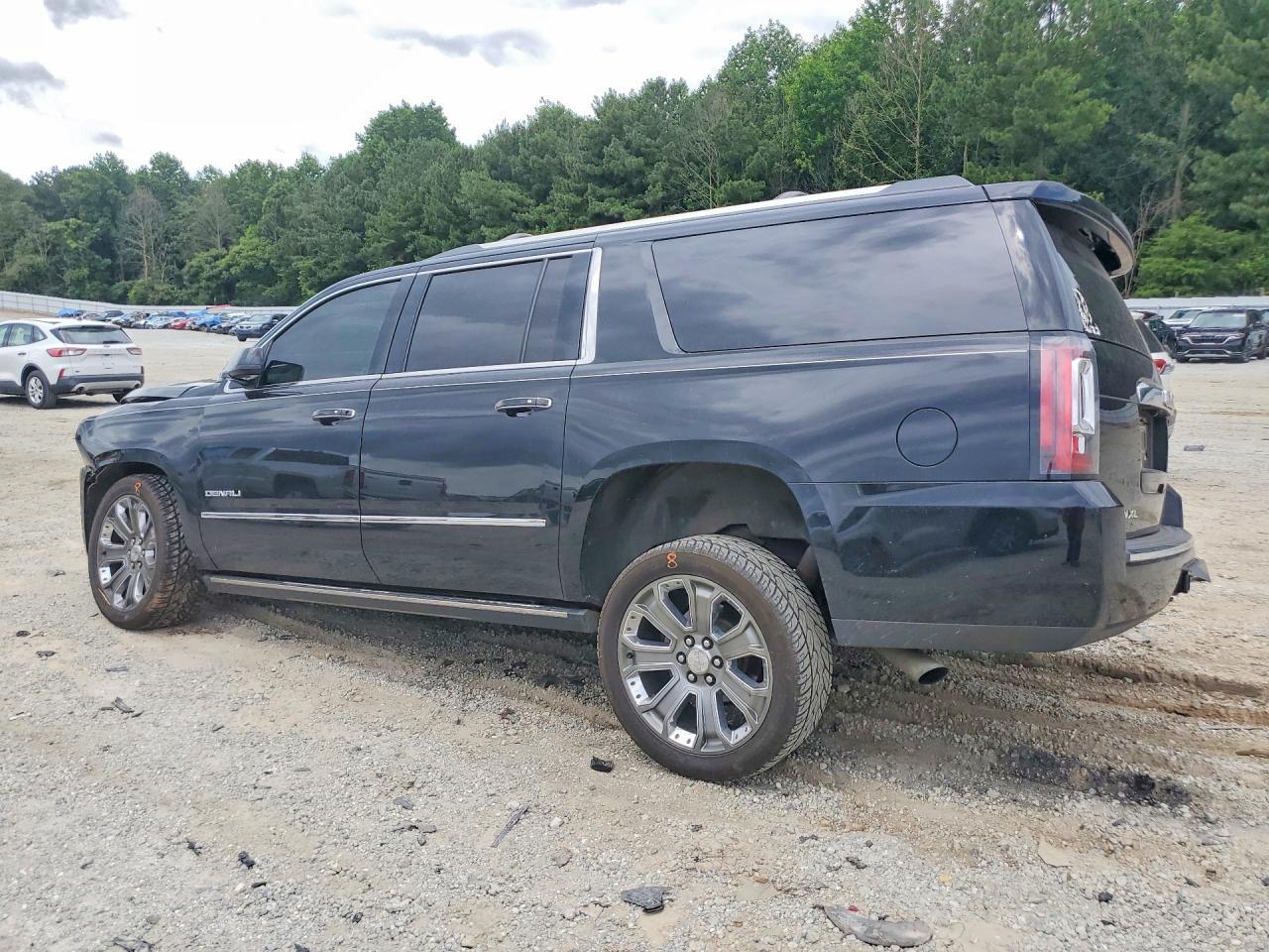 2016 GMC Yukon Xl Denali - Фото 2