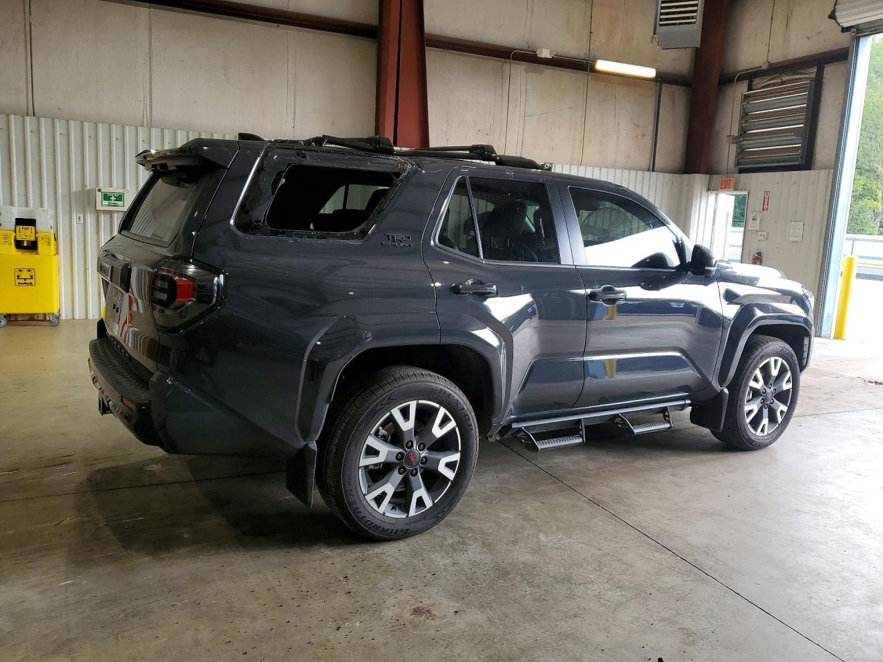 2026 Toyota 4Runner - Фото 3