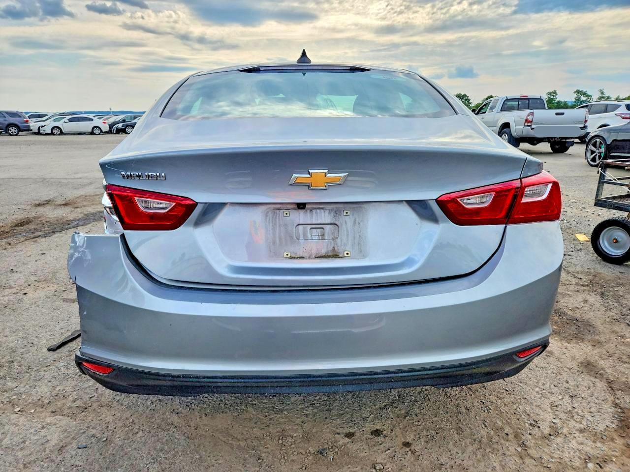 2024 Chevrolet Malibu Ls - Фото 6
