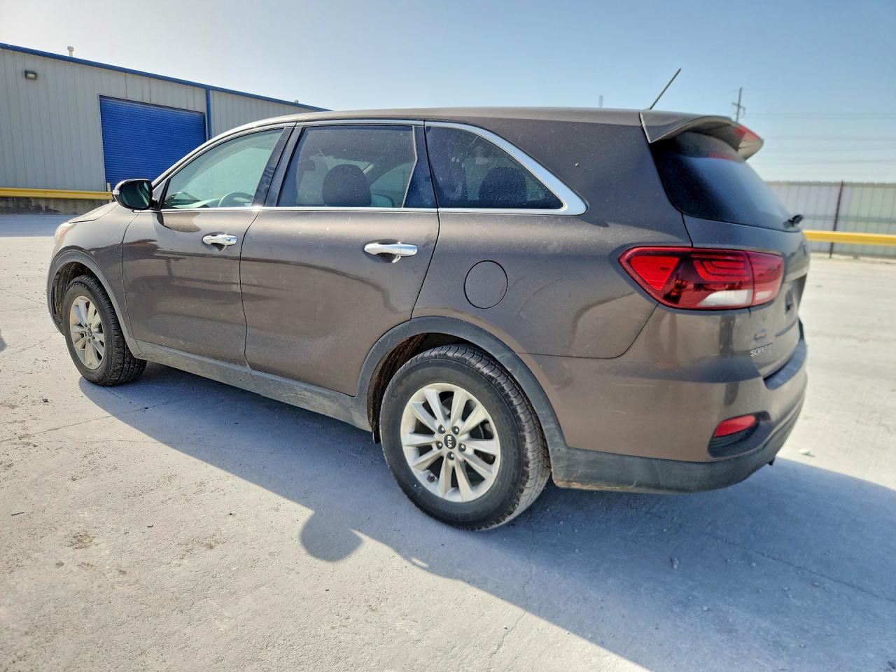 2019 Kia Sorento Lx V6 - Image 2