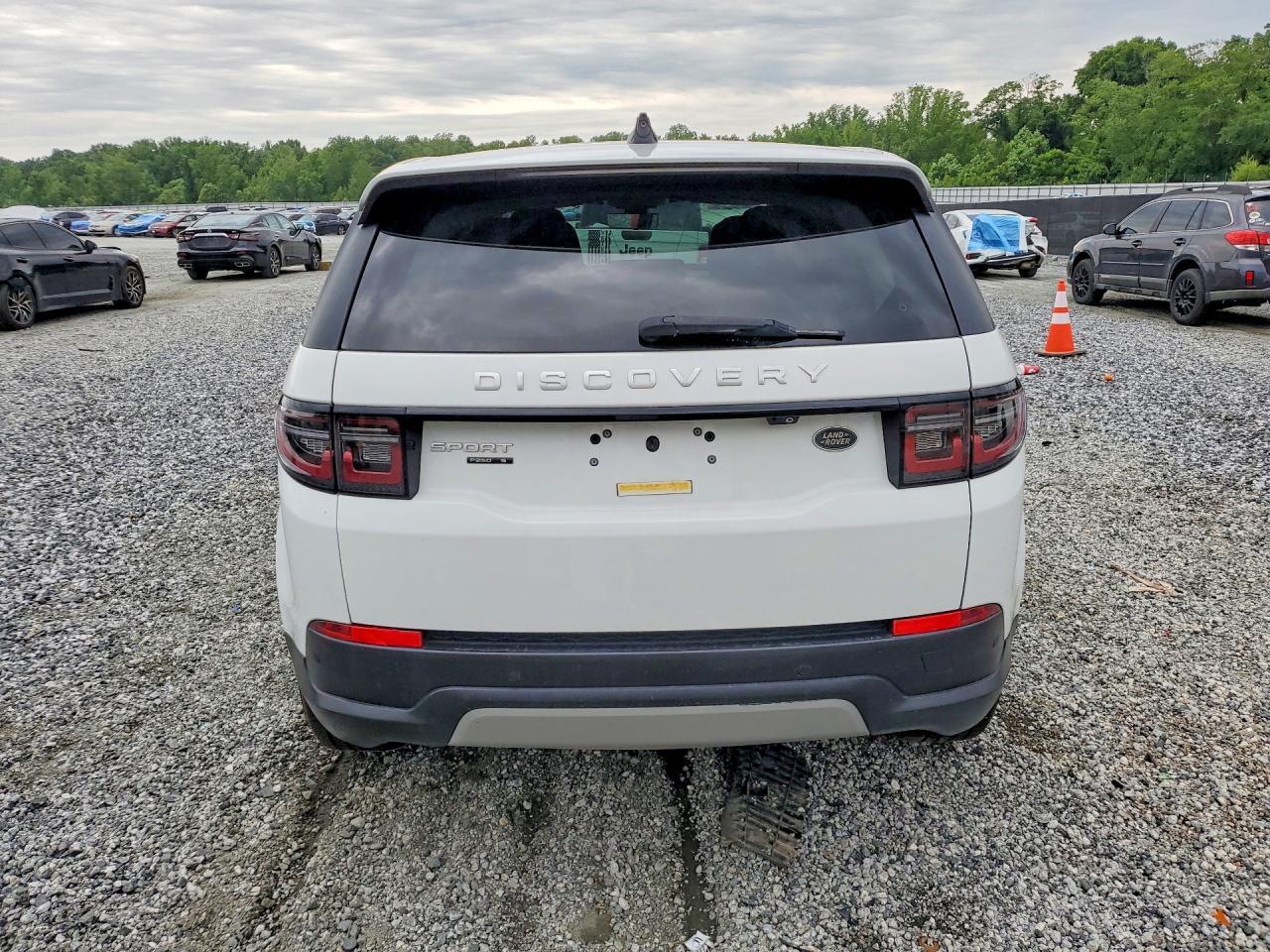 2020 Land Rover Discovery Sport S - Фото 6