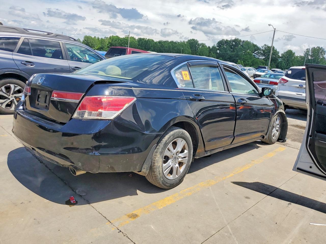 2012 Honda Accord Lxp - Фото 3