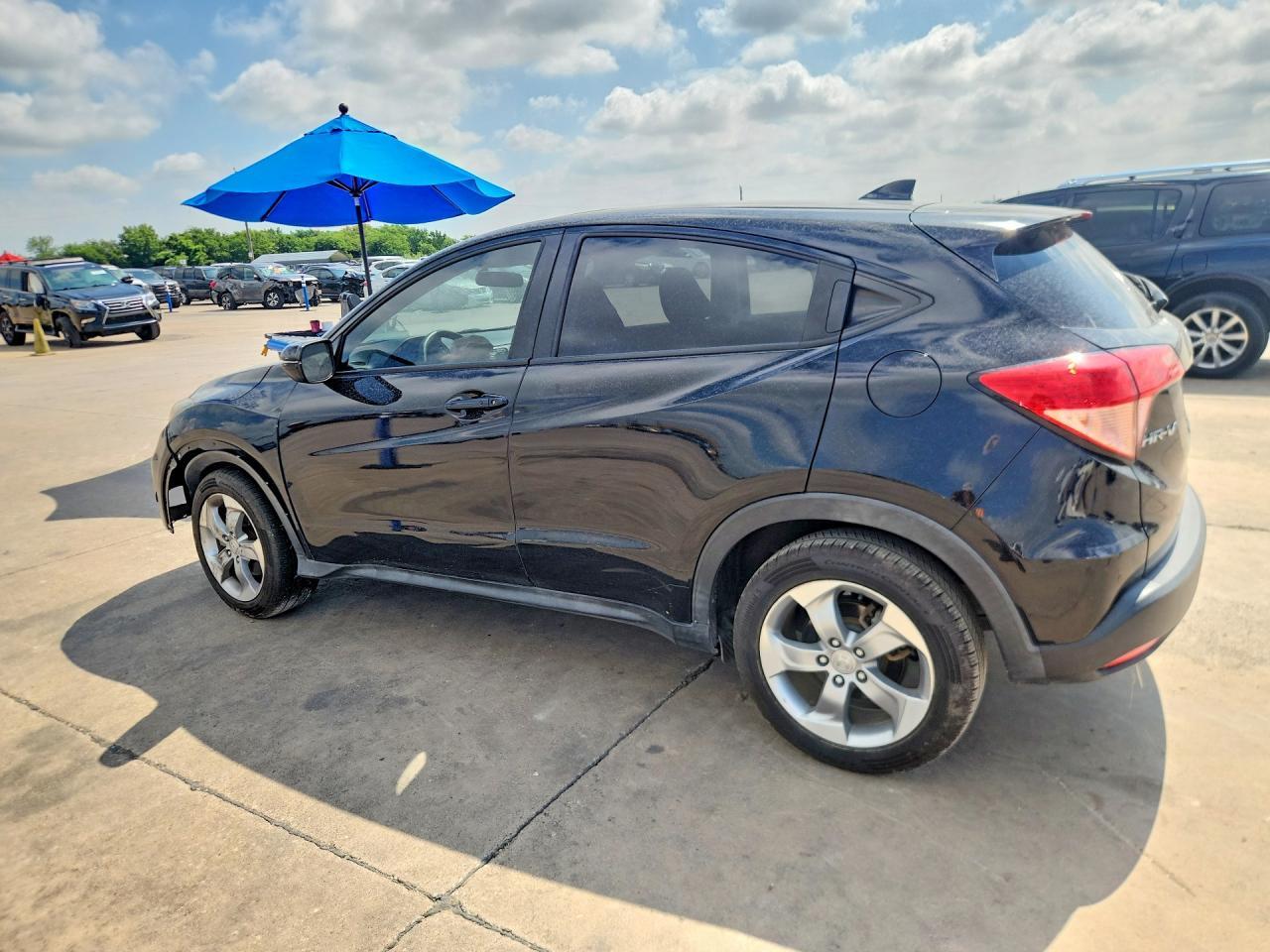 2017 Honda Hr-V Ex - Image 2