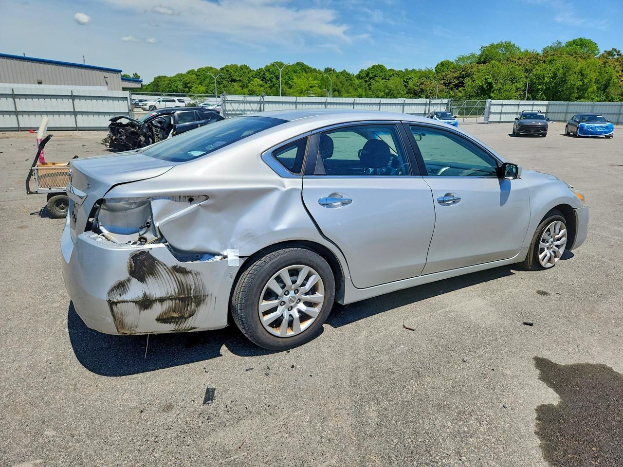 2015 Nissan Altima 2.5 S - Фото 3