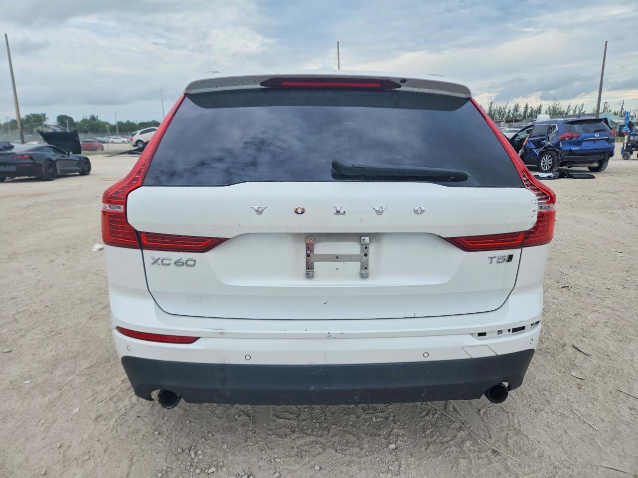 2021 Volvo Xc60 - Image 6
