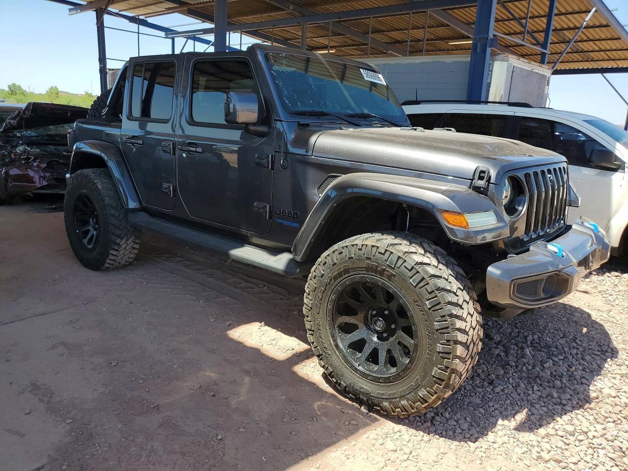 2021 Jeep Wrangler Unlimited Sahara 4Xe - Image 4