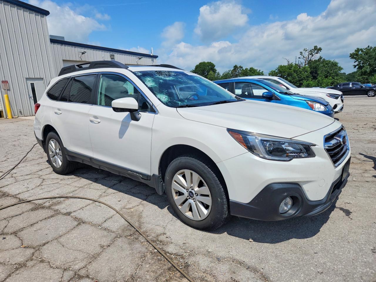 2018 Subaru Outback 2.5I Premium - Фото 4