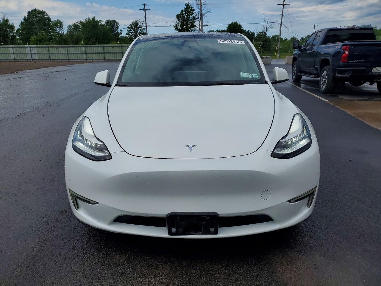 2023 Tesla Y - Фото 5