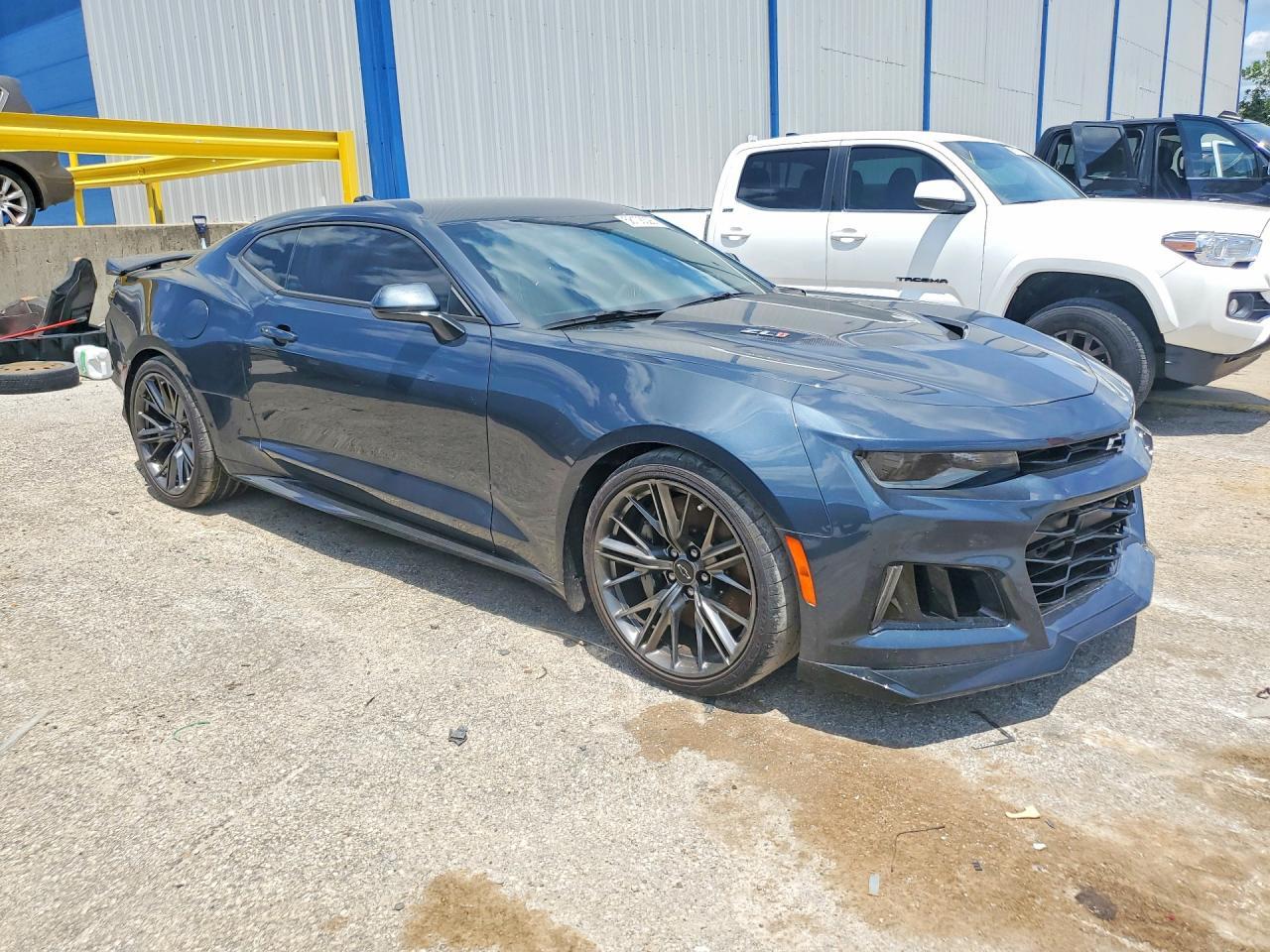 2023 Chevrolet Camaro Zl1 - Фото 4