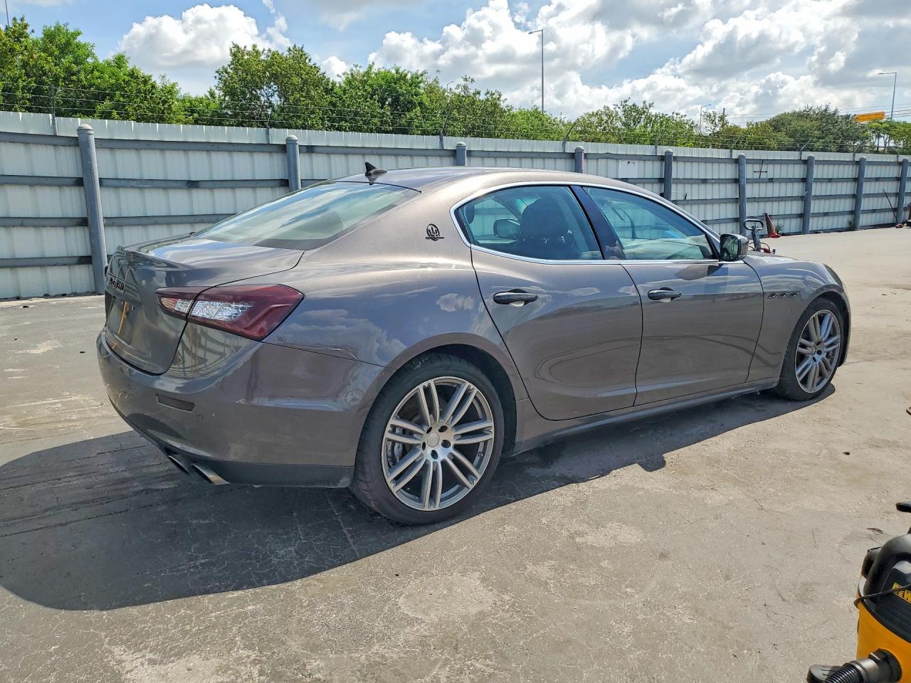 2014 Maserati Ghibli S - Фото 3