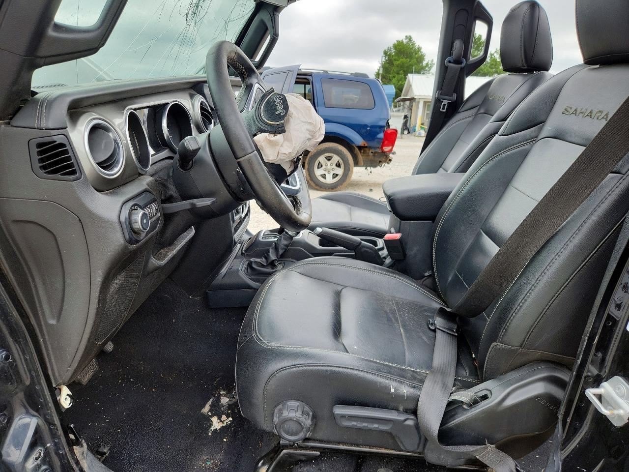 2020 Jeep Wrangler Unlimited Sahara - Image 7
