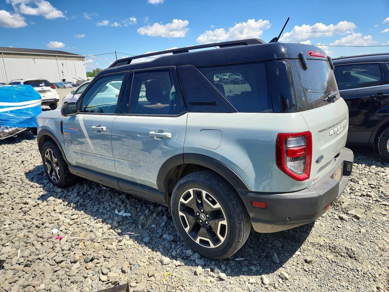 2021 Ford Bronco Sport Outer Banks - Image 2